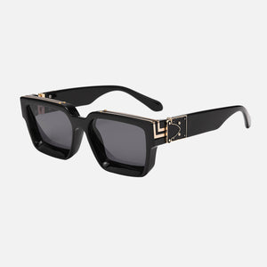 Black Lenses / Black Gold Frame