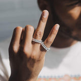 BAGUETTE BAND RING - White Gold